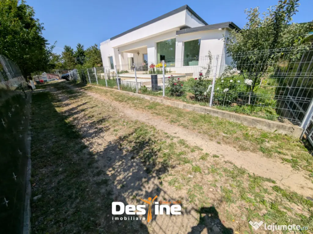 Casă sustenabilă 196 mp cu design futurist, în natură, m 