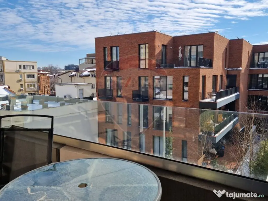 Garsonieră modernă în Central Vasile Lascăr 45mp 