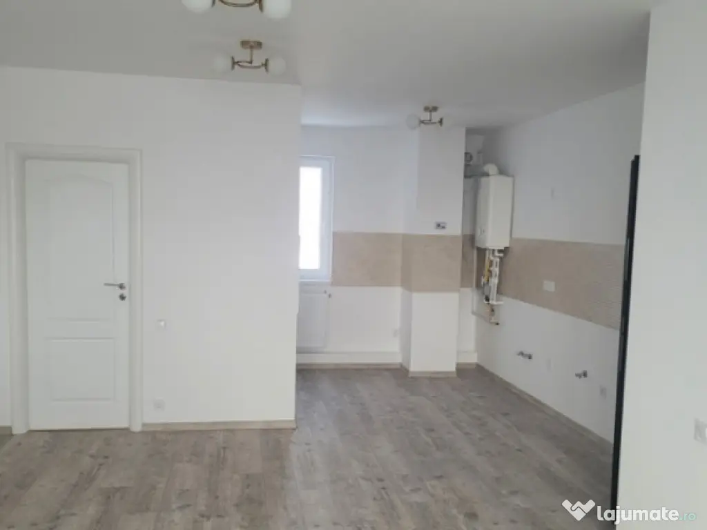 Garsoniera 30 mp, situata intr-o vila P+2, zona 13 Septembri 