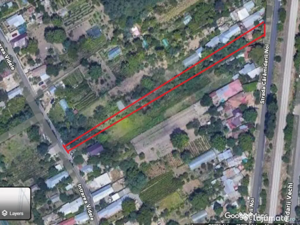 Teren cu casa demolabila, suprafata 1700 mp