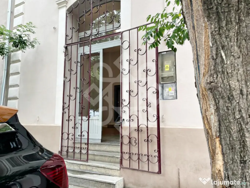 Spatiu de birou de inchiriat, ultracentral in Oradea 