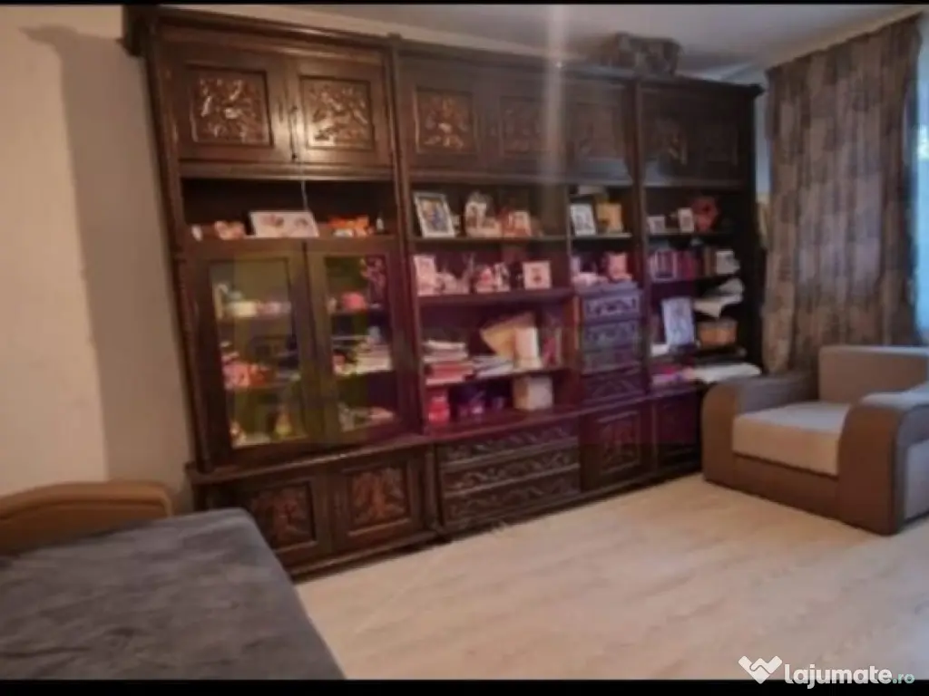 Inchiriere 3 cam. pe str. Huedin ( zona C. Brancoveanu ) 