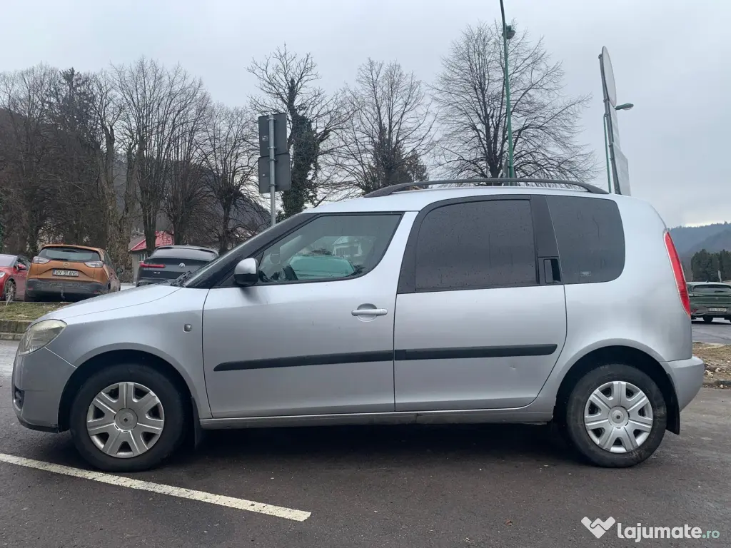 Skoda Roomster 1.2 TSI Ideală pentru Familie și Oraș! 