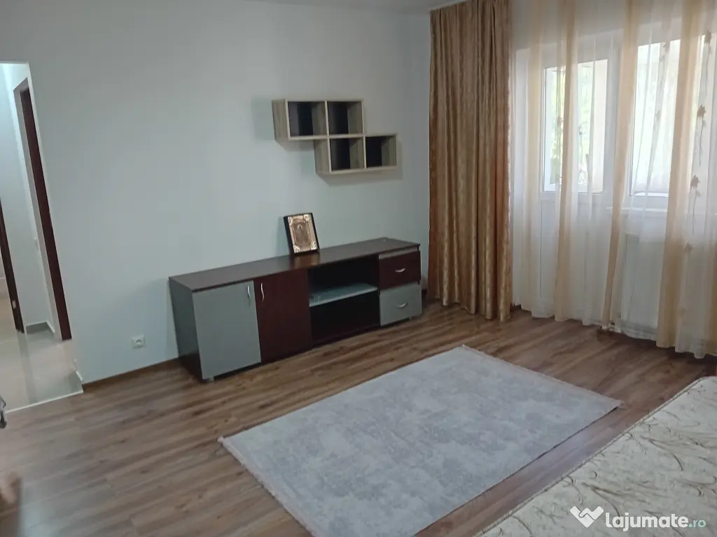 apartament de inchiriat 2 camere, 350 euro 