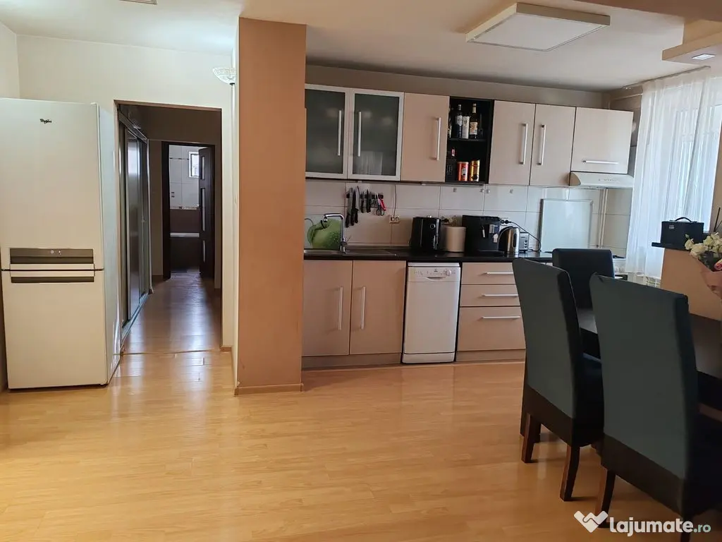 Apartament 4 camere, decomandat, Micro 20 - COMISION 0% P... 