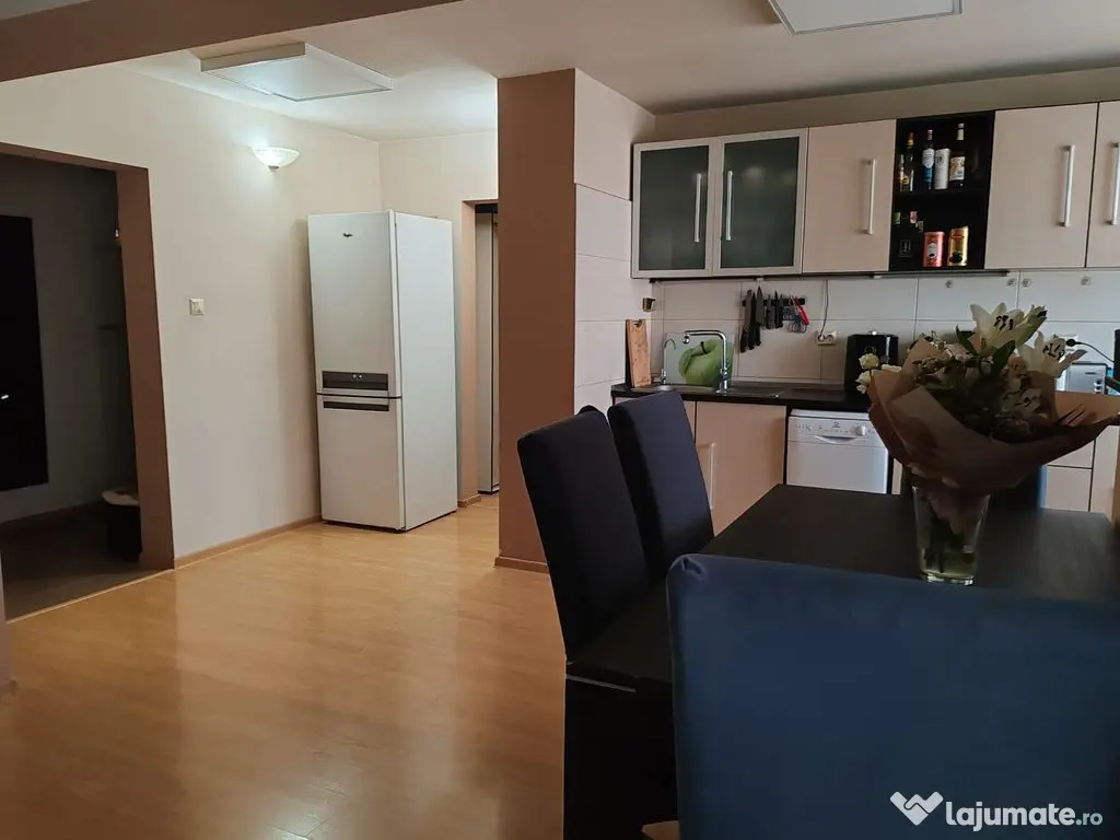 Apartament 4 camere, decomandat, Micro 20 - COMISION 0% P... 