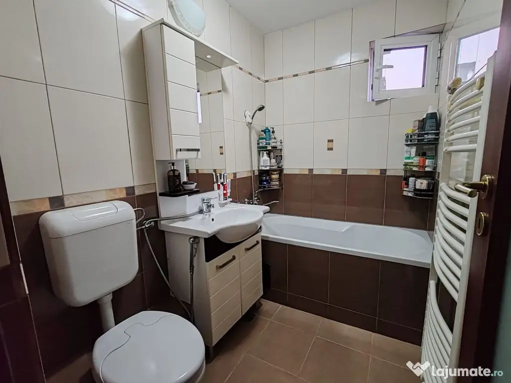 Apartament 4 camere, decomandat, Micro 20 - COMISION 0% P... 