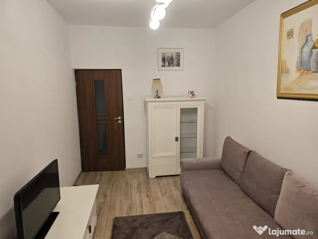 Apartament 2 camere decomandat Centru Civic