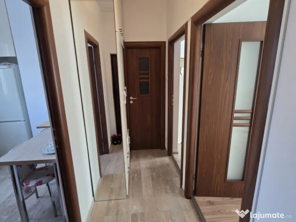 Apartament 2 camere decomandat Centru Civic