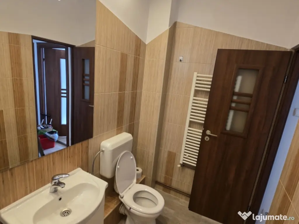 Apartament 2 camere decomandat Centru Civic