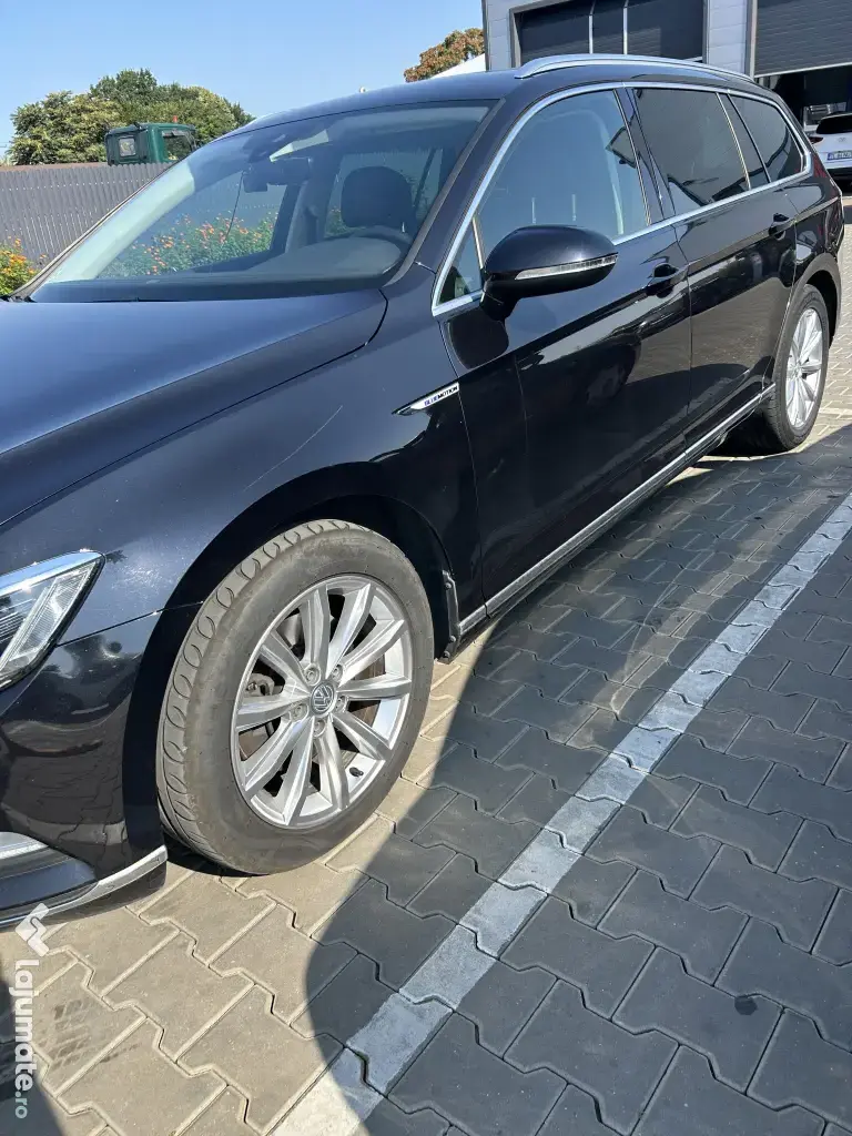 Proprietar vând Vw Passat b8 2016 ,2.0 tdi 