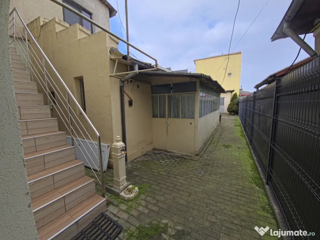 Spațiu comercial P+1 Zona Coiciu si Casă individuală ren