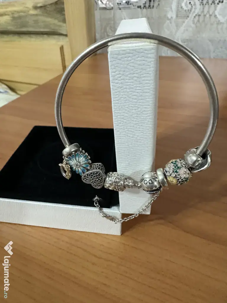 bratara pandora cu talismane