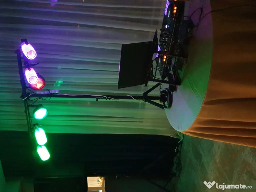 Lumini Beamz cu stativ 