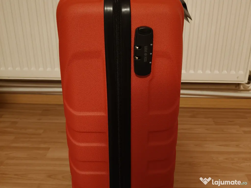 Troler de cabina Lamonza Malibu 55x36x23 cm nou nefolosit 