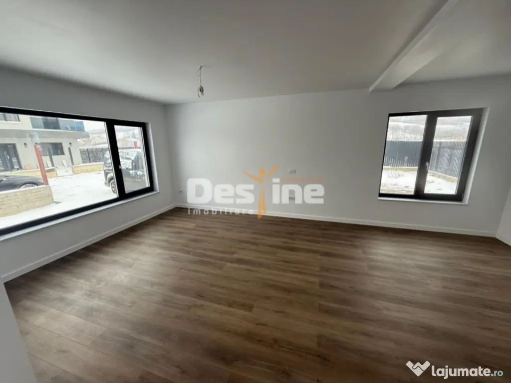 Casa individuala cu etaj, 4 camere, teren 396 mp, drum priva 