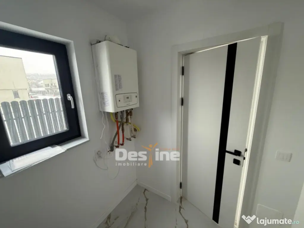 Casa individuala cu etaj, 4 camere, teren 396 mp, drum priva 