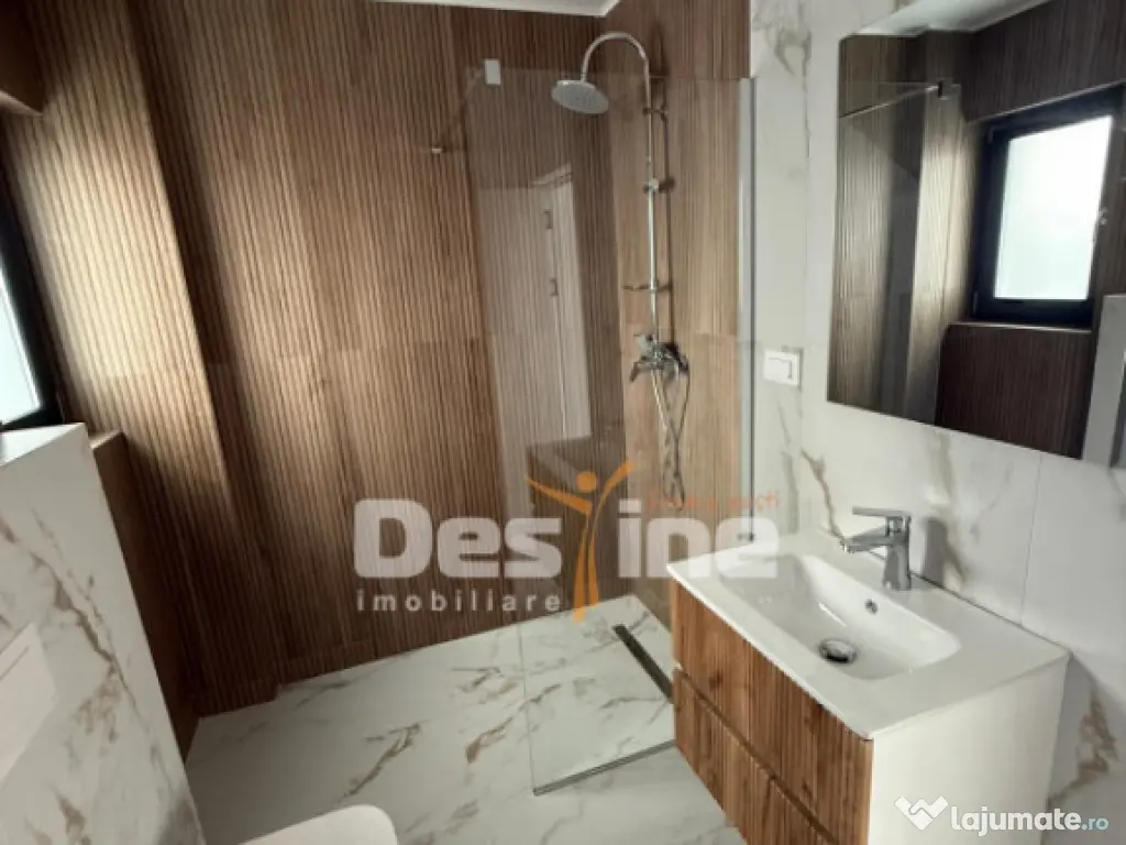 Casa individuala cu etaj, 4 camere, teren 396 mp, drum priva 