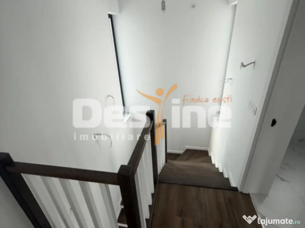 Casa individuala cu etaj, 4 camere, teren 396 mp, drum priva 