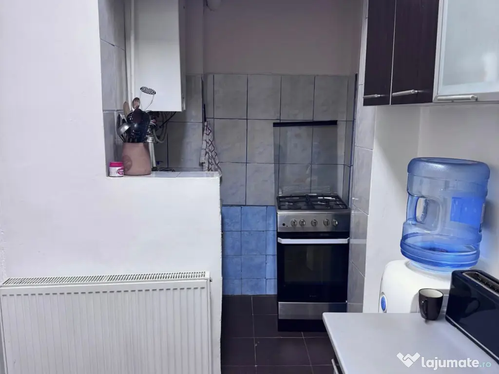 Vand apartament 2 camere