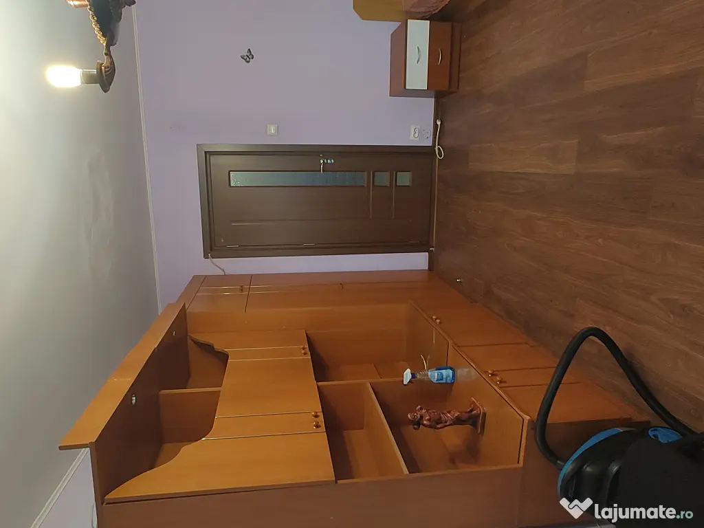 Proprietar Vând Garsoniera Piața Moghioroș