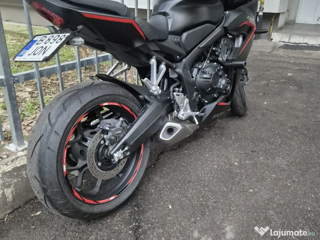 Motocicleta Honda CBR 650R an 2025