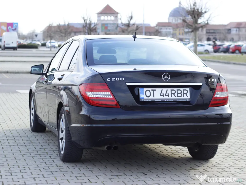 Mercedes-Benz C200 (W204)