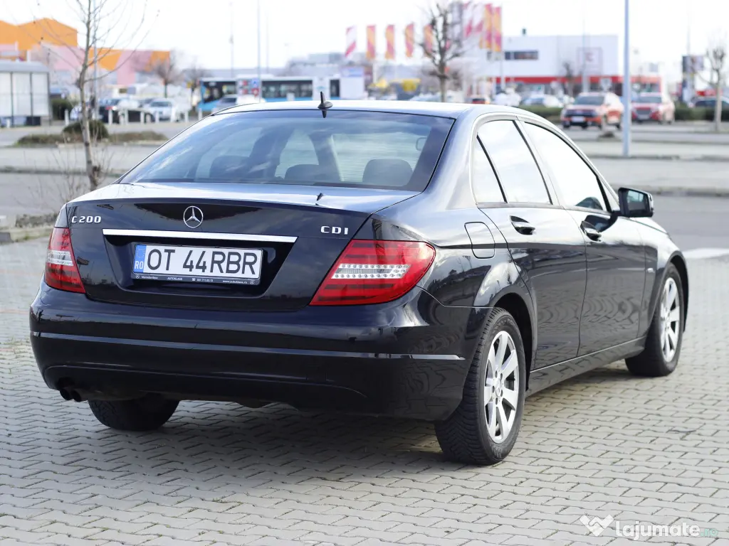 Mercedes-Benz C200 (W204)