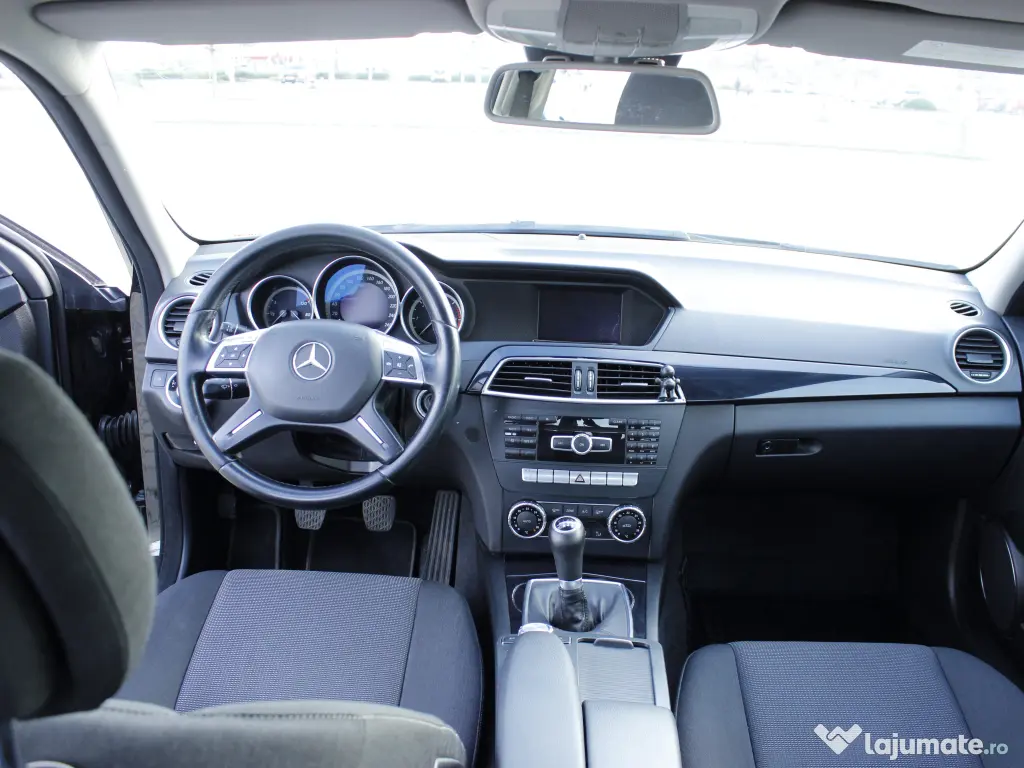 Mercedes-Benz C200 (W204)