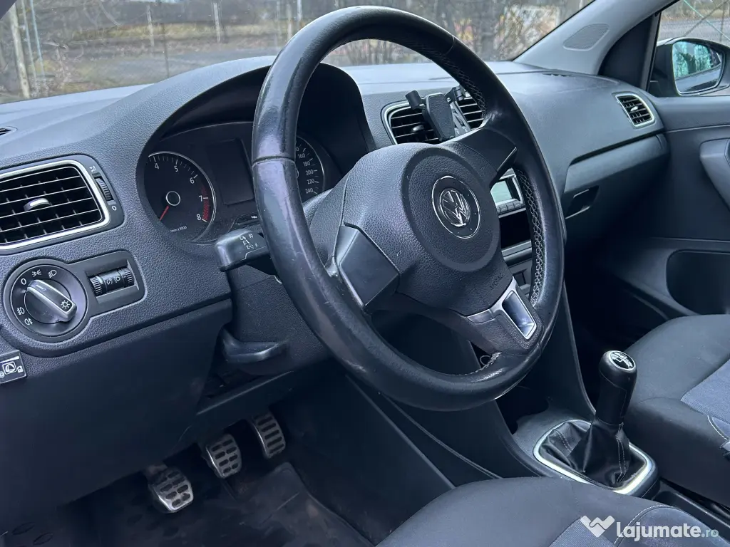De vânzare – Volkswagen Polo 6R 