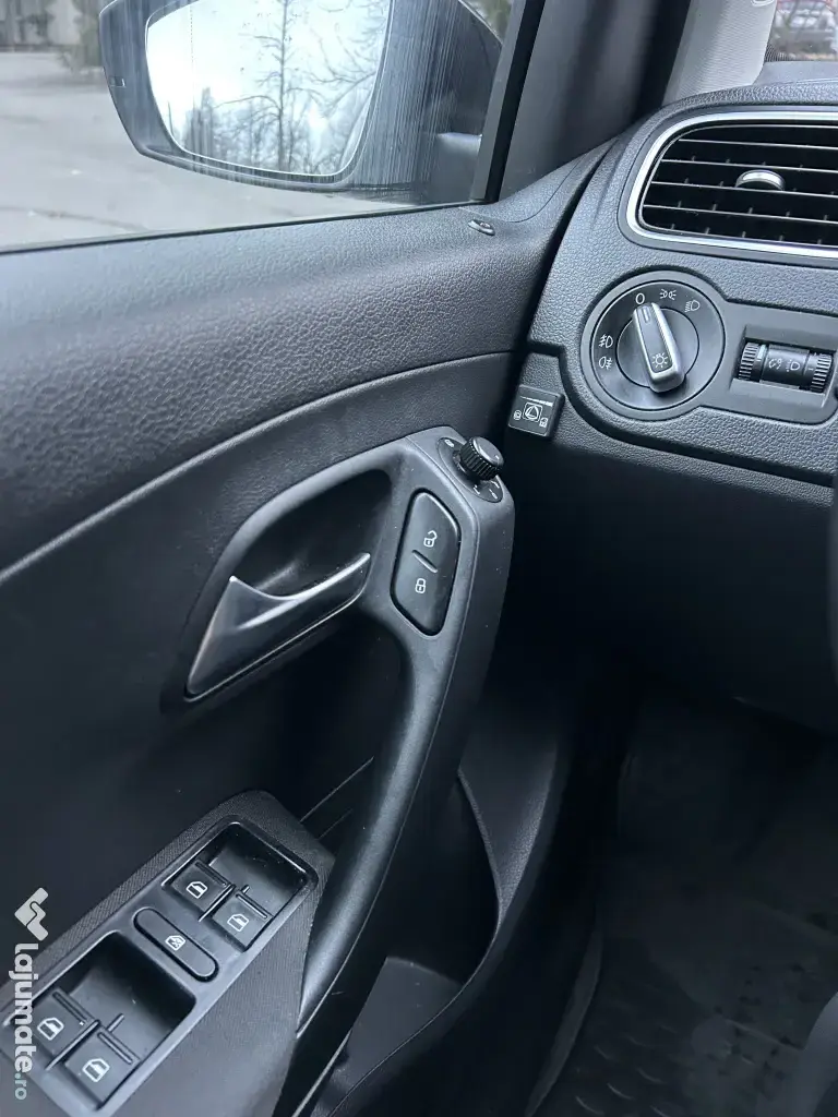 De vânzare – Volkswagen Polo 6R 