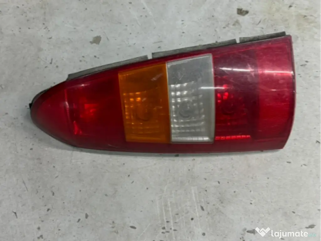 Lampă spate astra G