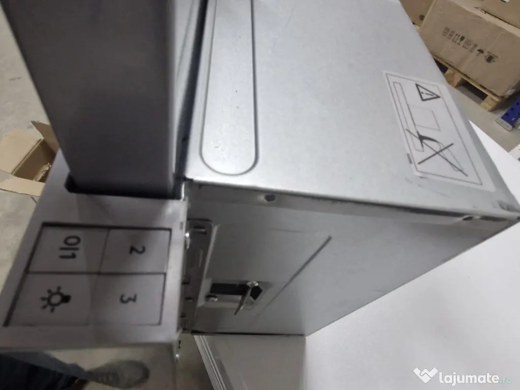 Hota incorporabila telescopica Electrolux LFP326AB 