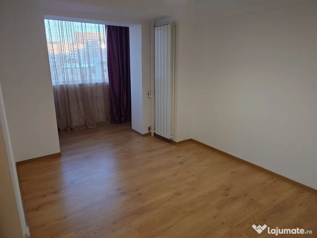 Apartament 4 camere decomandat (metrou IZVOR)