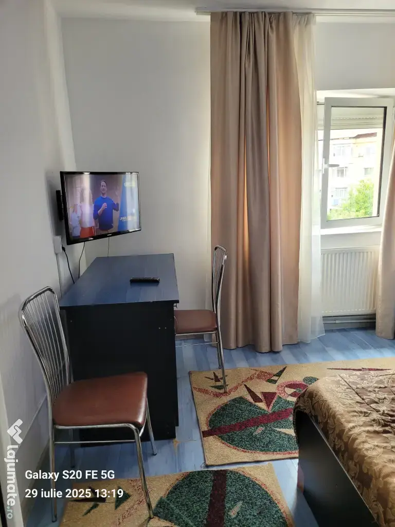 Închiriez apartament cu 2 camere în Târgu-Jiu 