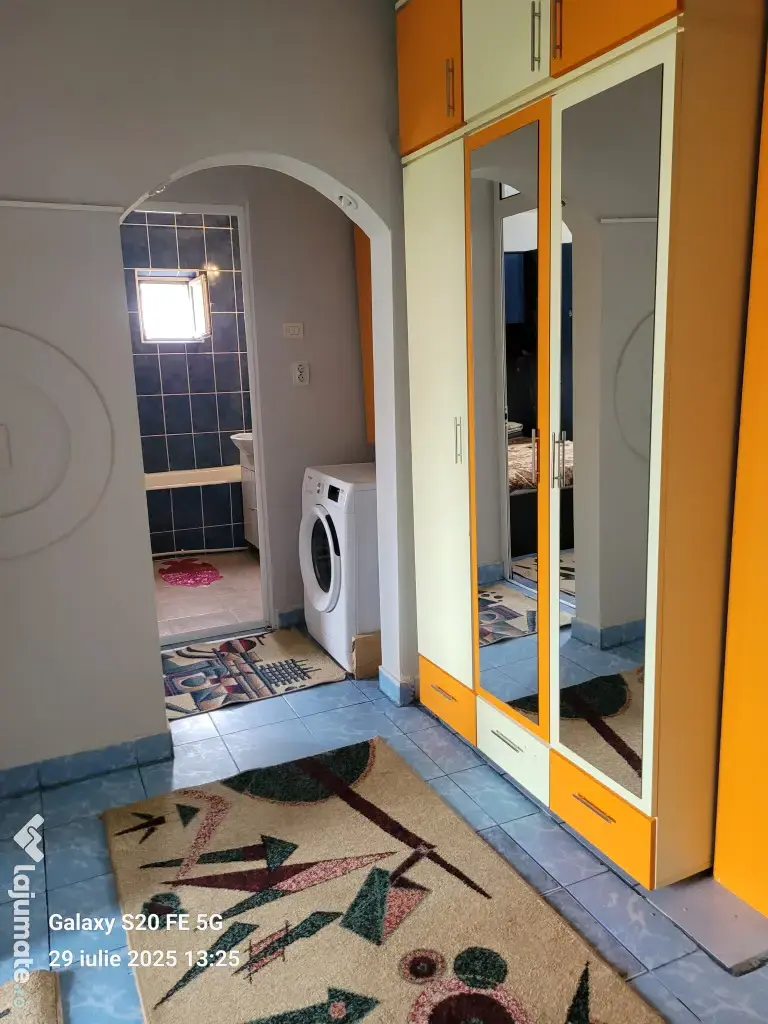 Închiriez apartament cu 2 camere în Târgu-Jiu 