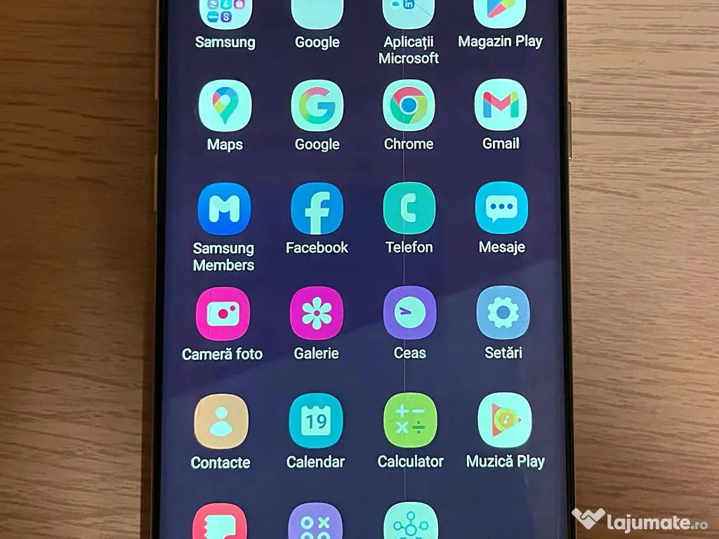 Vând Samsung Galaxy S8, funcțional, ecran spart