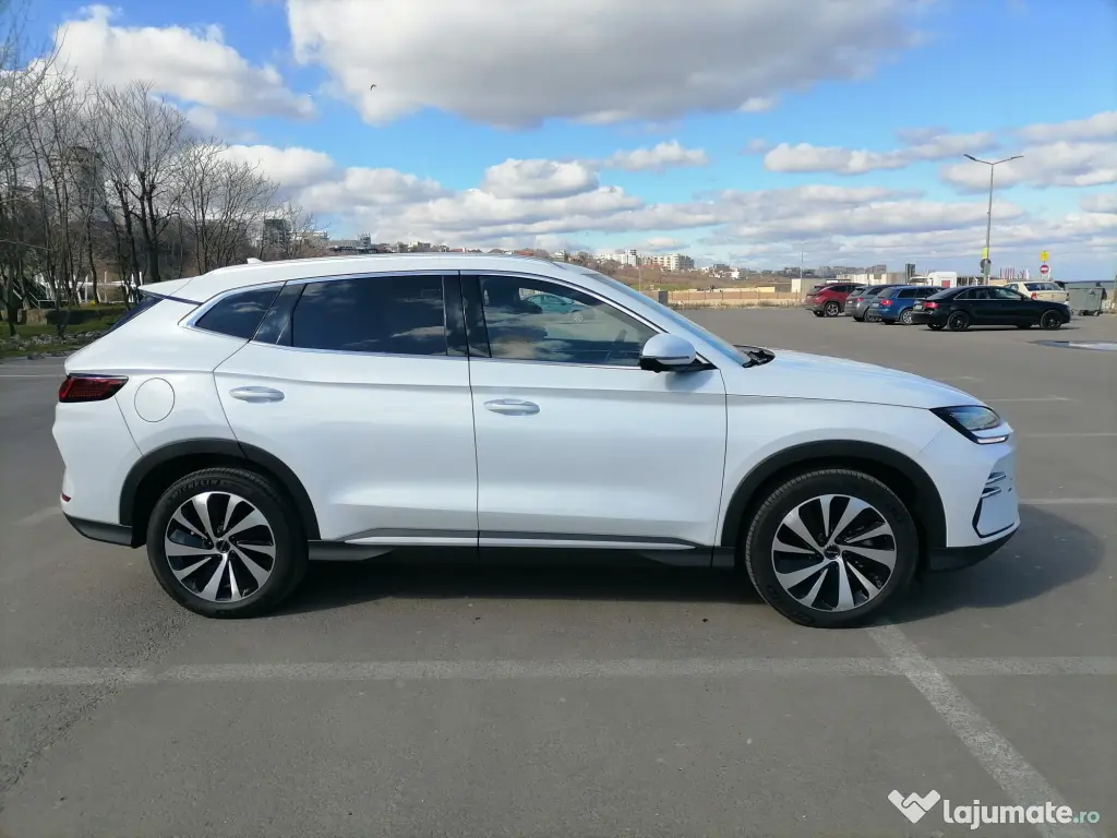 Vand auto Toyota rav-4 byd seal u d--mi 