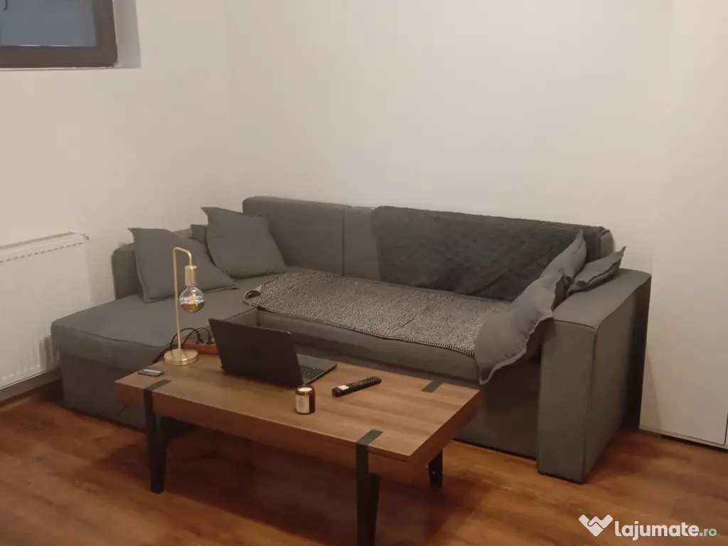 Inchiriez apartament doua camere 