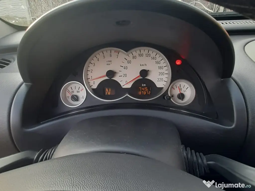 De vânzare Opel Corsa C benzină cutie automată 