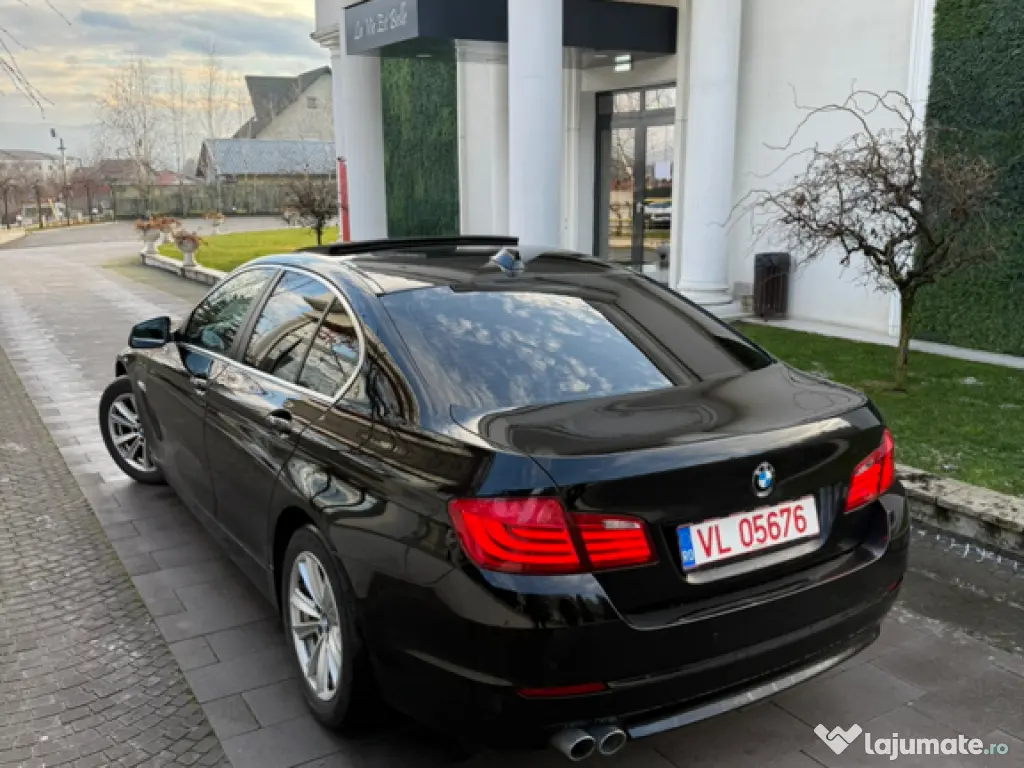 2012 BMW 530d xDrive 258 CP Navi, Piele,Trapa