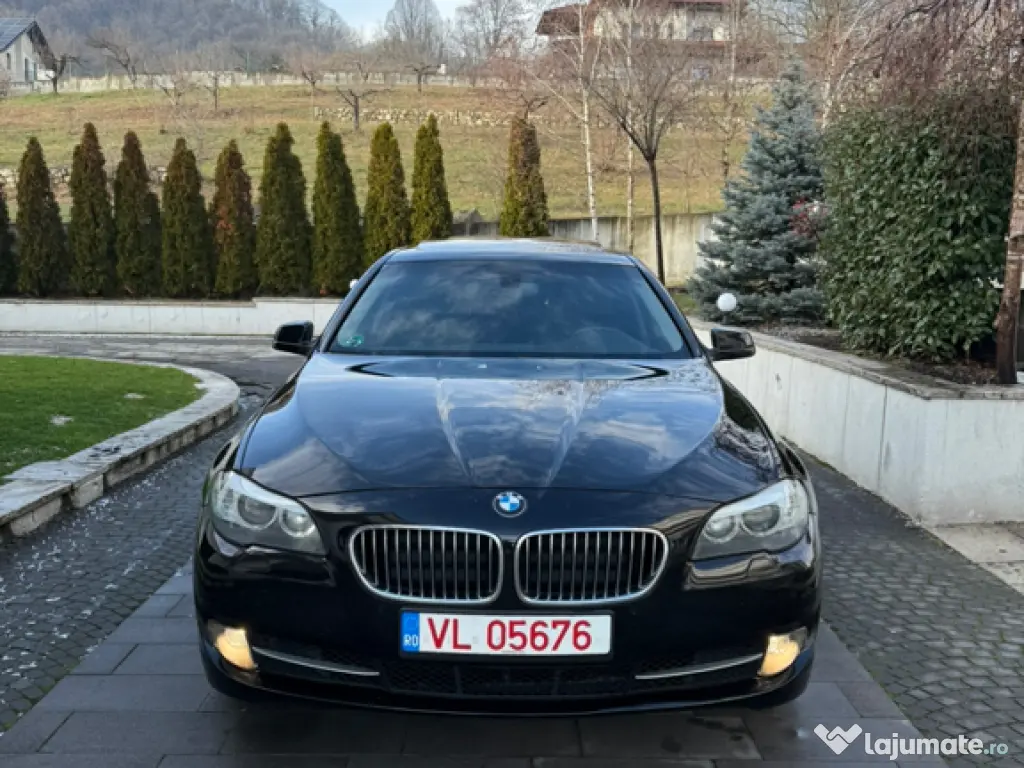 2012 BMW 530d xDrive 258 CP Navi, Piele,Trapa