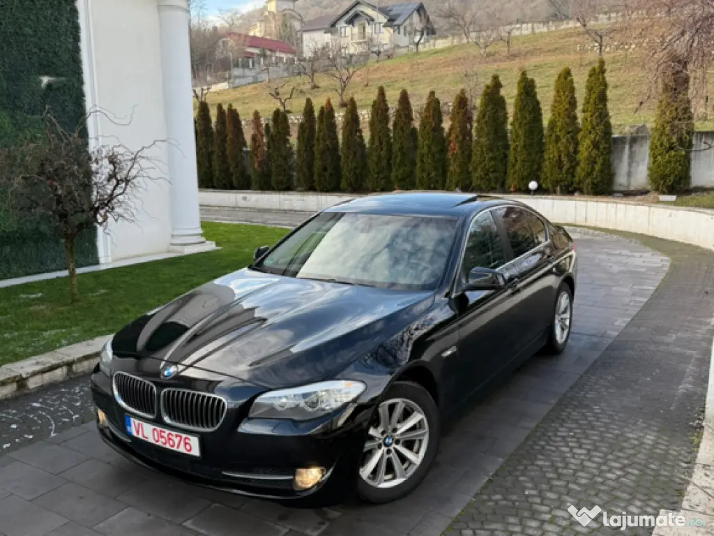 2012 BMW 530d xDrive 258 CP Navi, Piele,Trapa