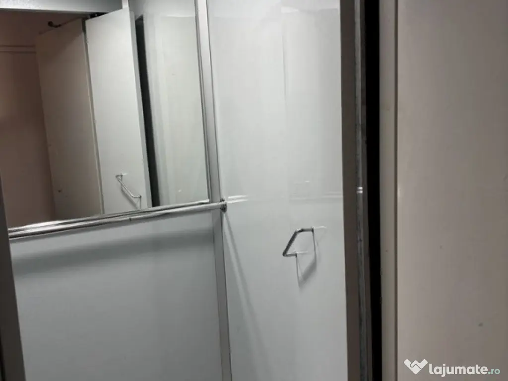 Dristor etaj 8 semidecomandat bloc mixt 