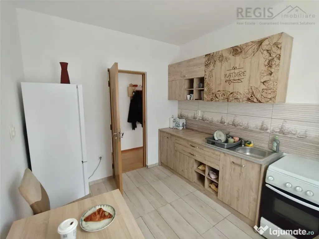 Apartament 2 Camere Zona Tractorul parcare 