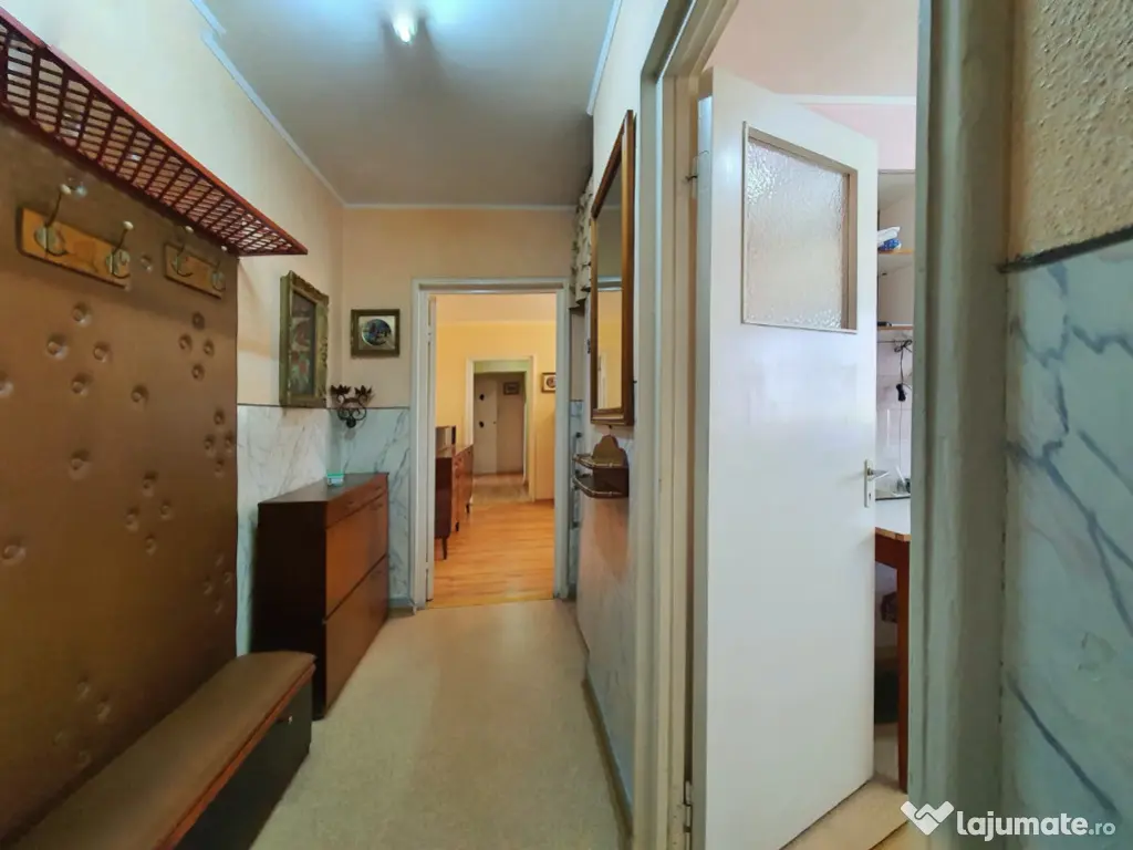 Apartament 3 camere,75mp,decomandat,Rogerius,et.7/9,dublă orientare 