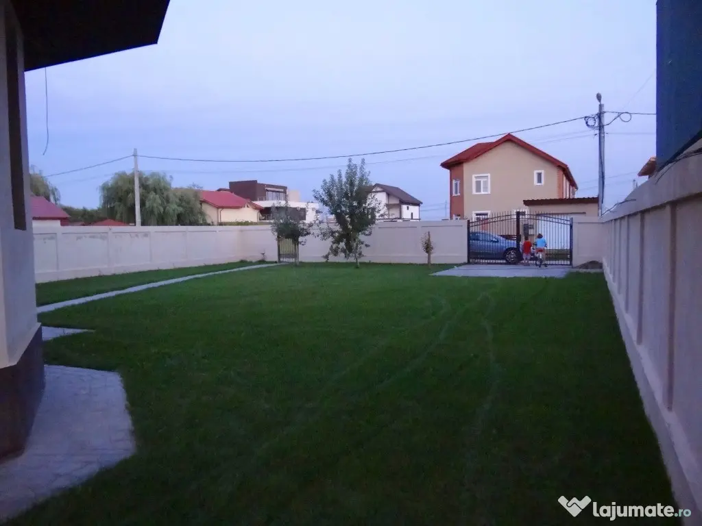 Vila individuala P+1E,5 camere,4 bai,Comuna Berceni Ilfov langa Lidl