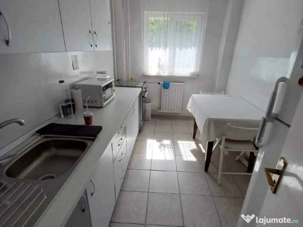 Apartament 2 camere langa statia de metrou Stefan cel Mare