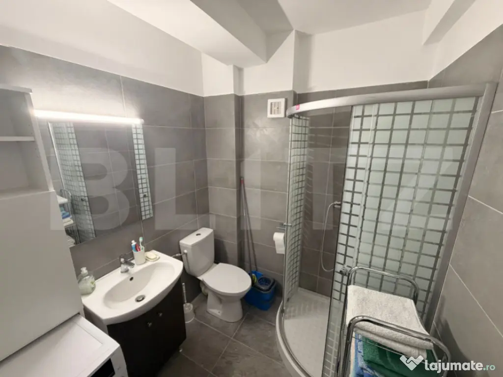 Apartament 3 camere, 71 mp, zona Nicolae Romanescu - Veteran 