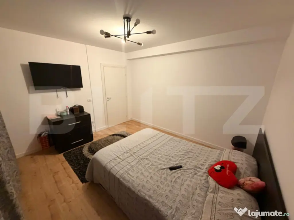 Apartament 3 camere, 71 mp, zona Nicolae Romanescu - Veteran 